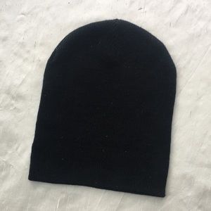 Black knit beanie